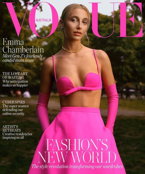 Эмма Чемберлейн (Emma Chamberlain) в фотосессии для журнала Vogue Australia...