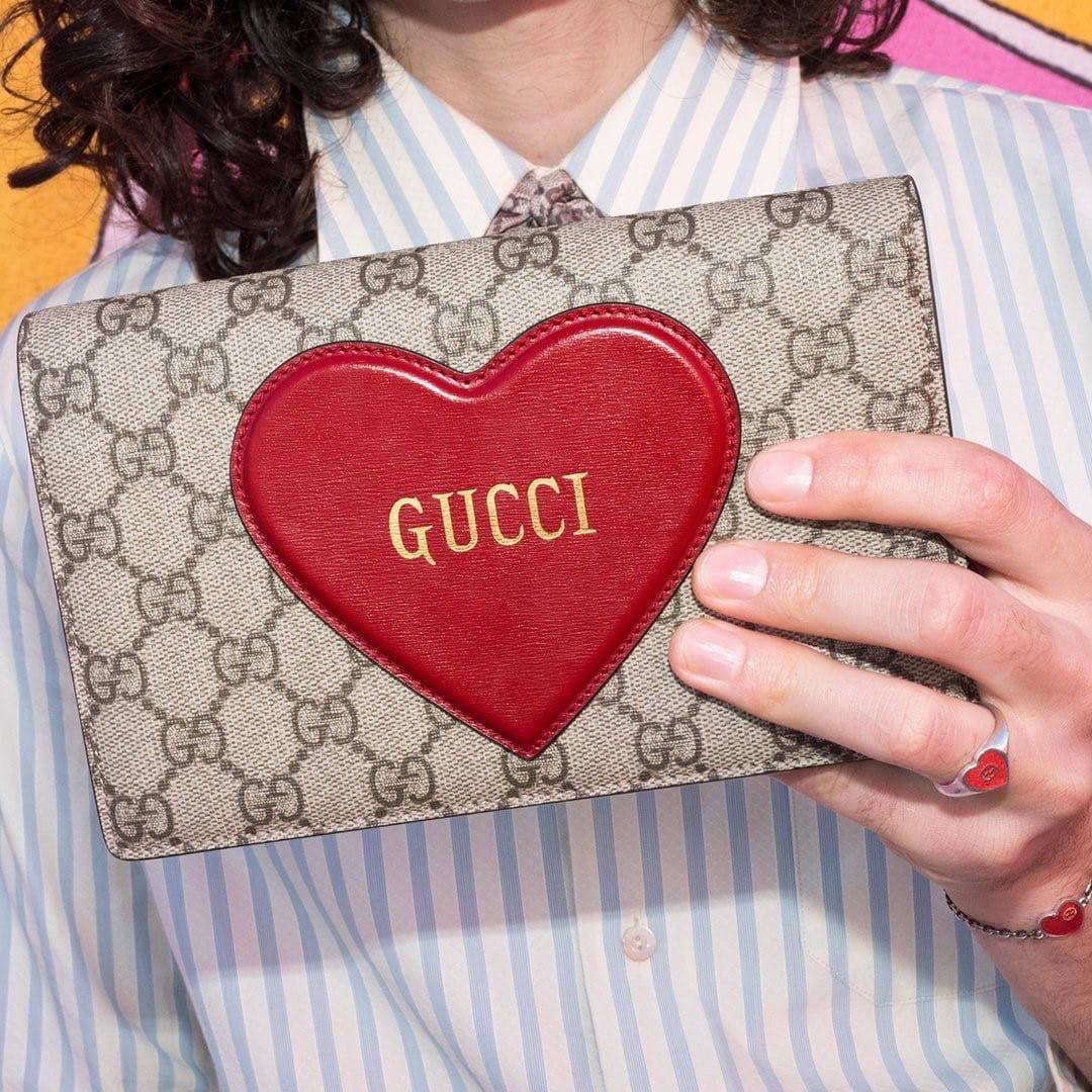 Gucci уже третий год подряд уверенно занимает первую строчку в рейтинге самых...